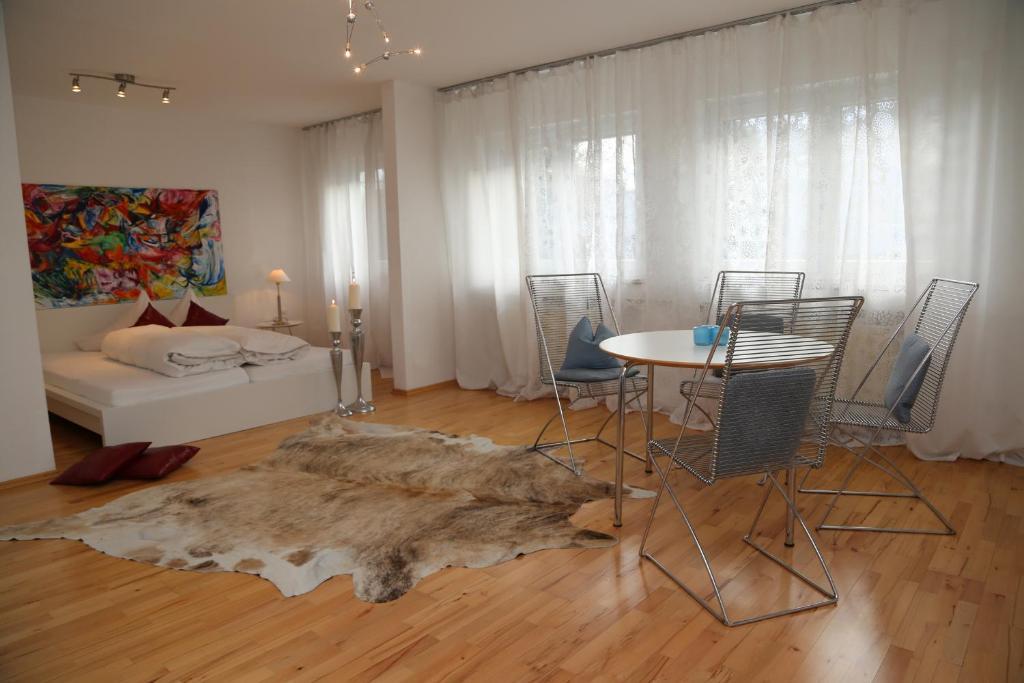 Hotel Forelle Garni Guending Room photo
